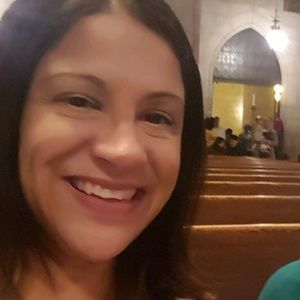 Meet your Posher, Roxana